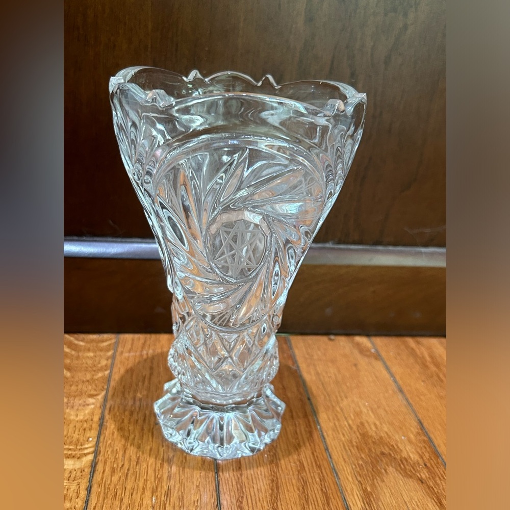 Zejacar Kristal lead crystal vase pinwheel Star of David 7” Yugoslavia